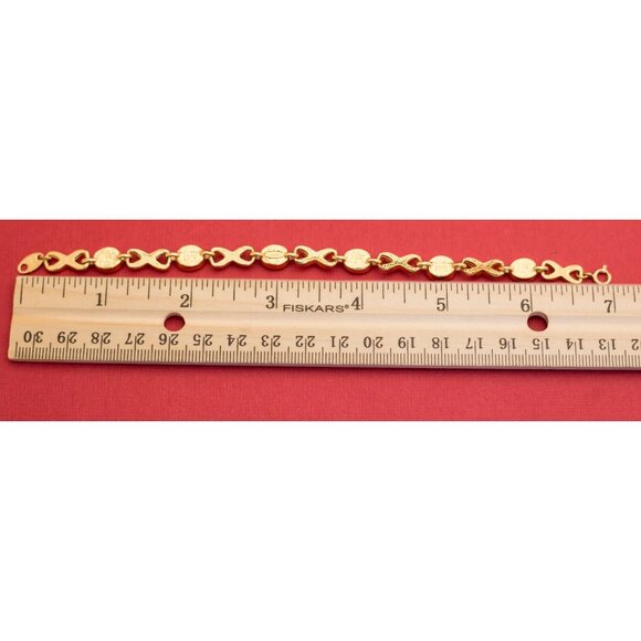 Infinity Link Garnet Gold Tone Bracelet 7 Inches By Avon F15 - Picture 3 of 3